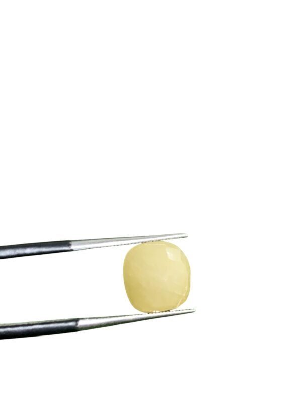 Yellow Sapphire 7.55ct. - Image 2