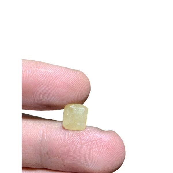Yellow Sapphire 5.65ct.