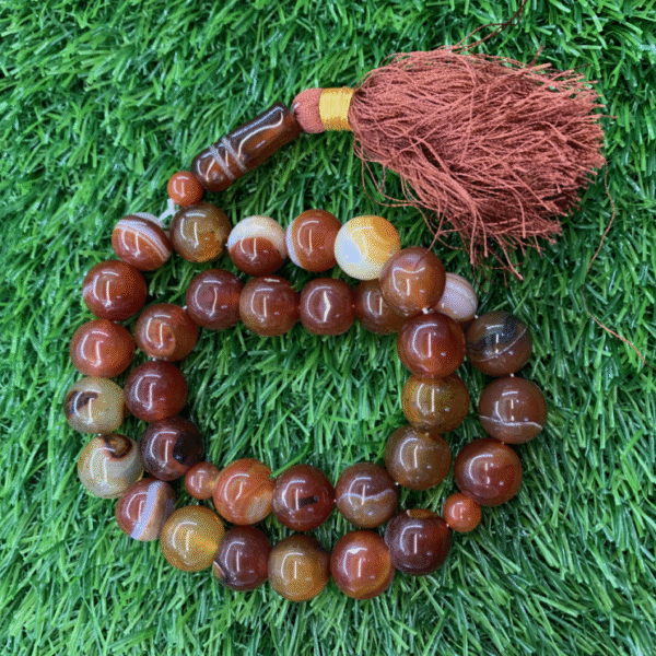 Aqeeq Yamni Tasbeeh 14mm (33 Beads) - Image 2