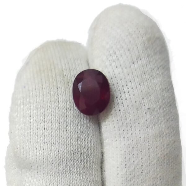 Tanzania Ruby Yaqoot 4.75ct - Image 2