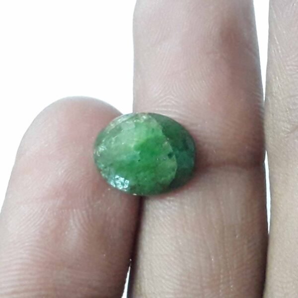 IND Emerald 3.80ct - Image 2