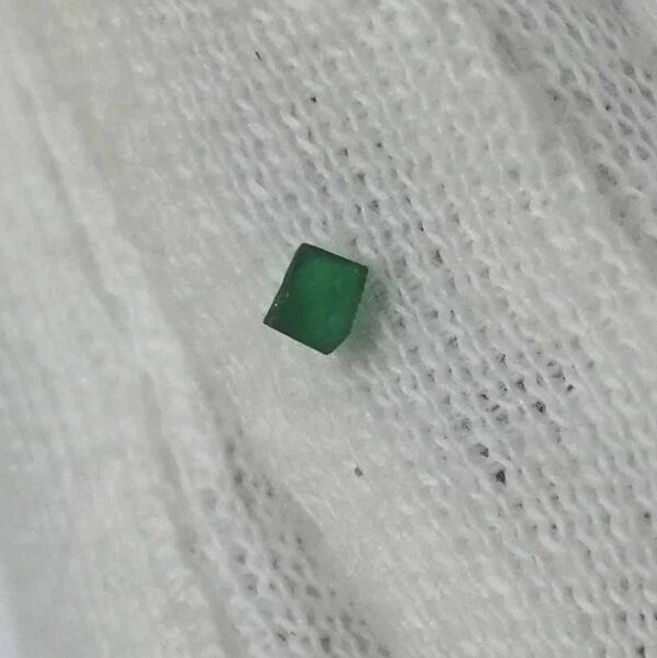 Swat Emerald 0.15ct - Image 2