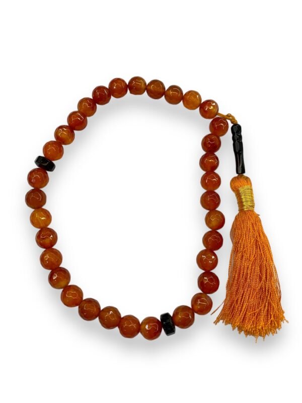 Aqeeq Yamni Tasbeeh 10mm (33 Beads Cutting) - Image 3