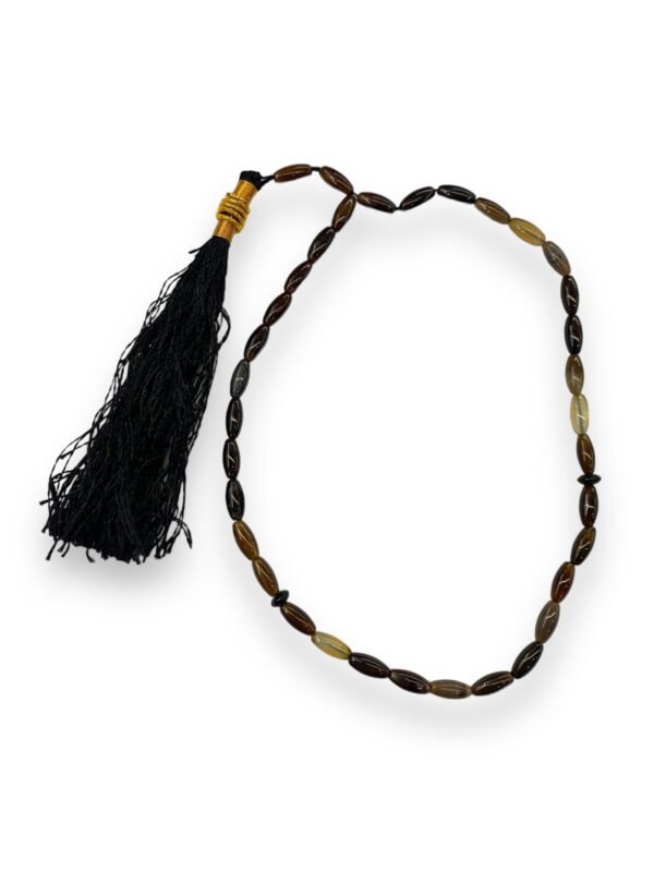 Aqeeq Sulemani Tasbeeh 5.5x12mm (100 Beads) - Image 3