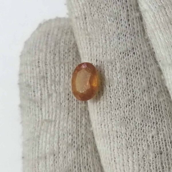 Yellow Sapphire 2.65ct - Image 2