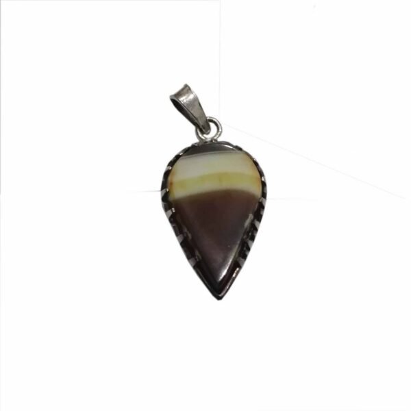 Agate Sulemani locket 34.80ct