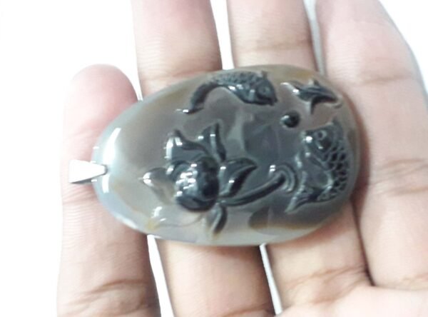 Agate locket 133.70ct - Image 2