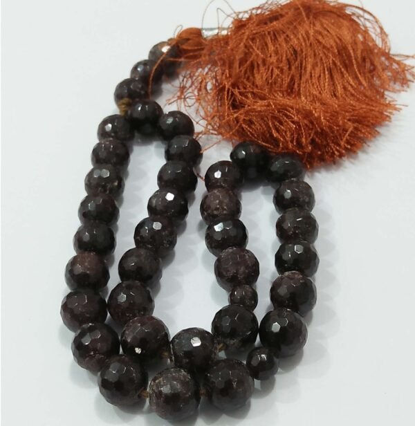 Garnet - Image 2