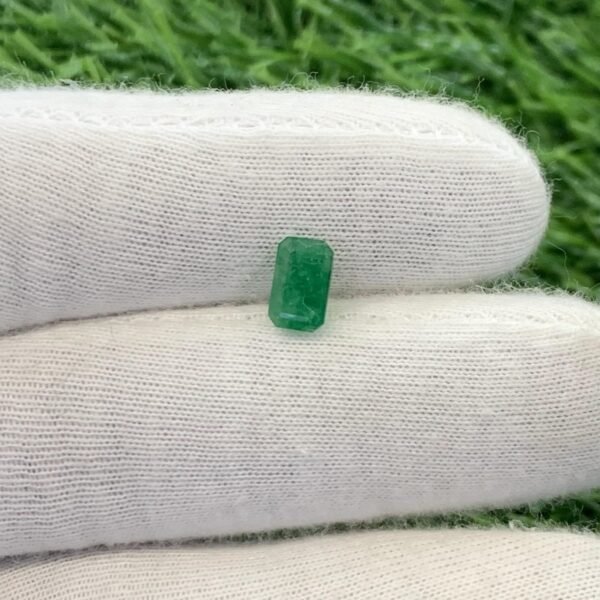 Emerald Swat 1.40ct - Image 3