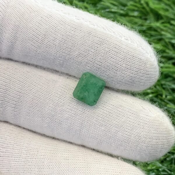 Emerald Swat 2.50ct - Image 3