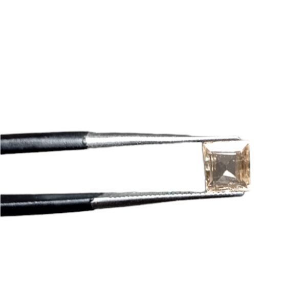 Imperial Topaz  0.90 ct