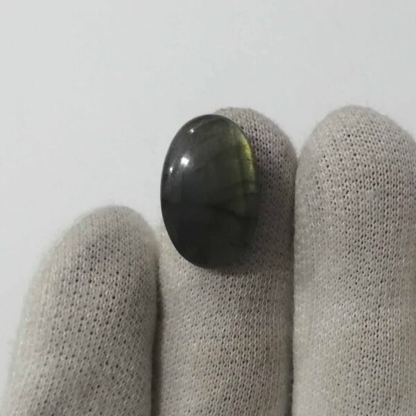 Labradorite 12.55ct - Image 2