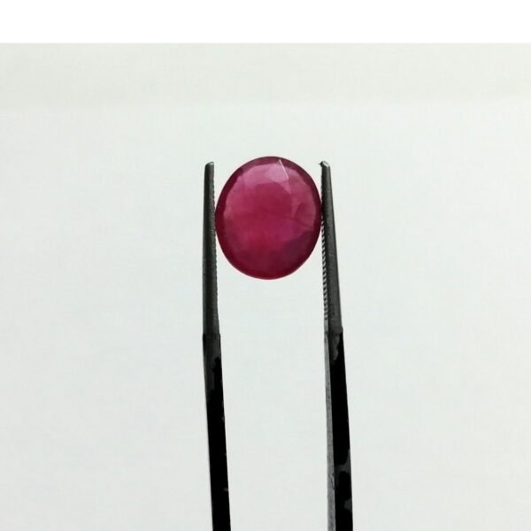 African Ruby 3.75ct - Image 3